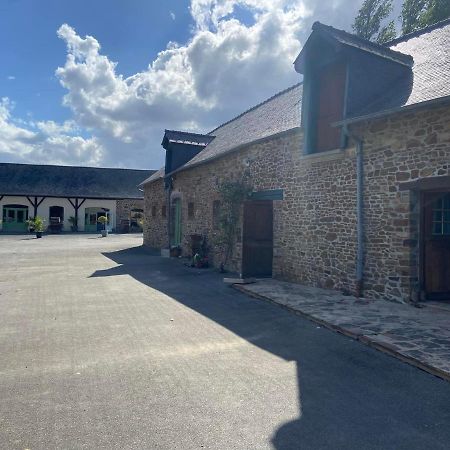 Le Gite De L'Ecurie Forges-la-Foret Bagian luar foto